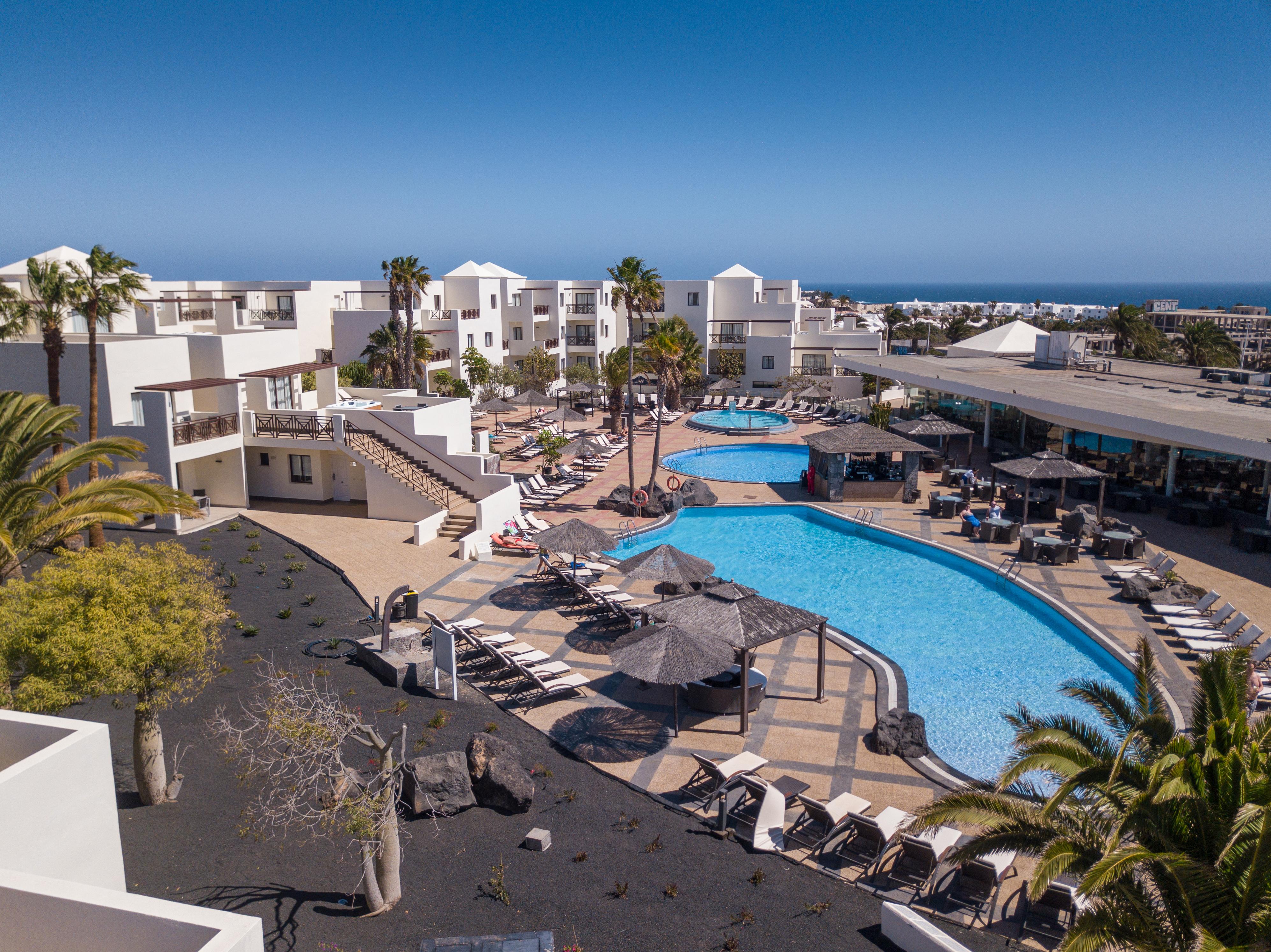 Vitalclass Lanzarote Resort Costa Teguise Exterior foto